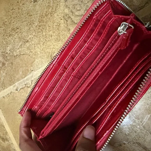 Coach Poppy Red Signature Long Wallet - Picture 3 of 5